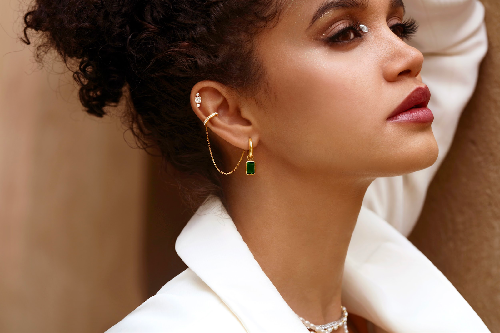 Step into a World of Luxury with Aquae Jewels' Innovative Gold and Diamond Creations