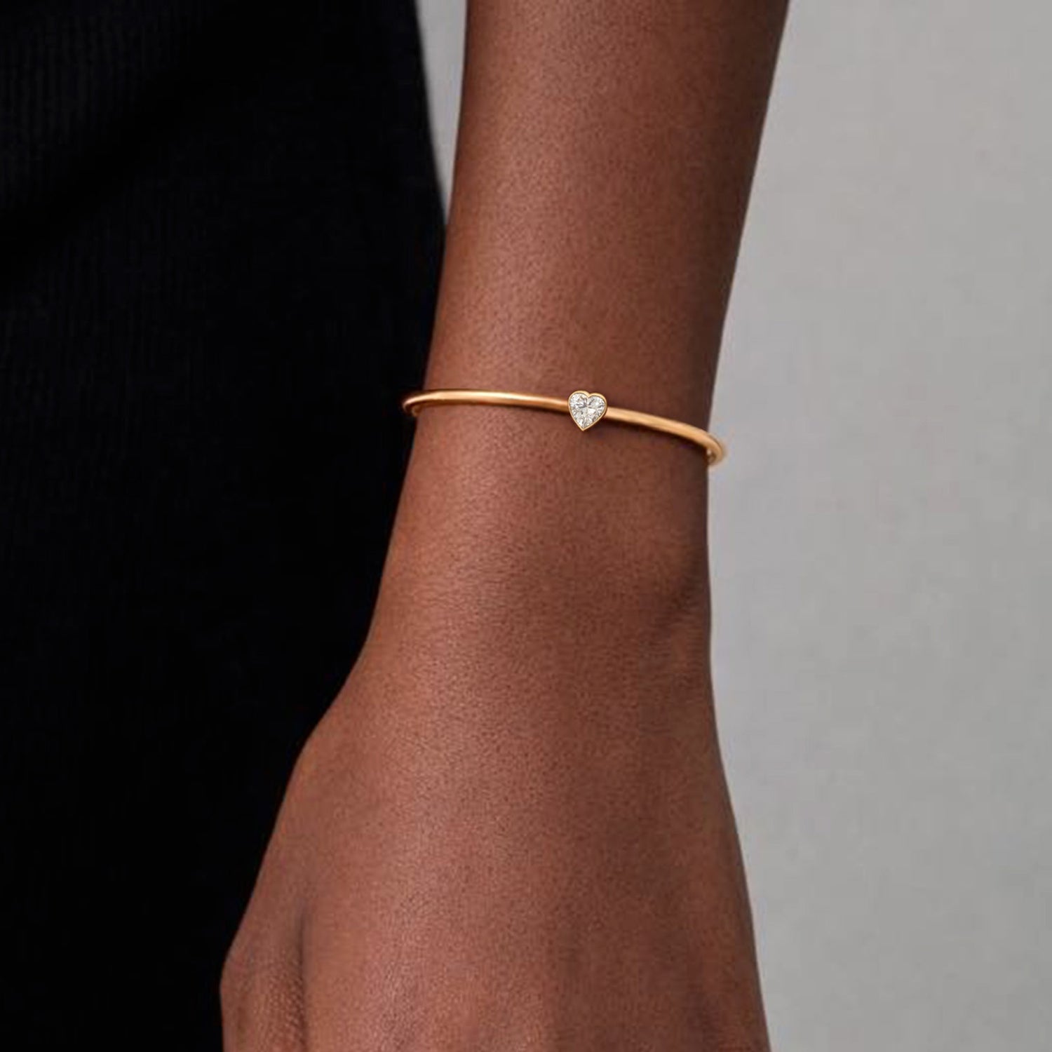 Heart Glow Bracelet