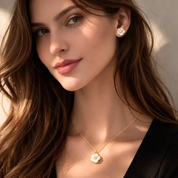 Heather Stud Earrings
