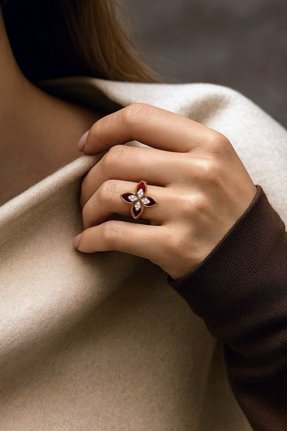 Thea Glow Ring