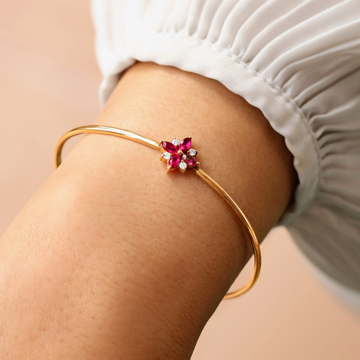 Precious Stone Flower Bangle – Amaris bracelet, solid 18K gold, view 3 of 15