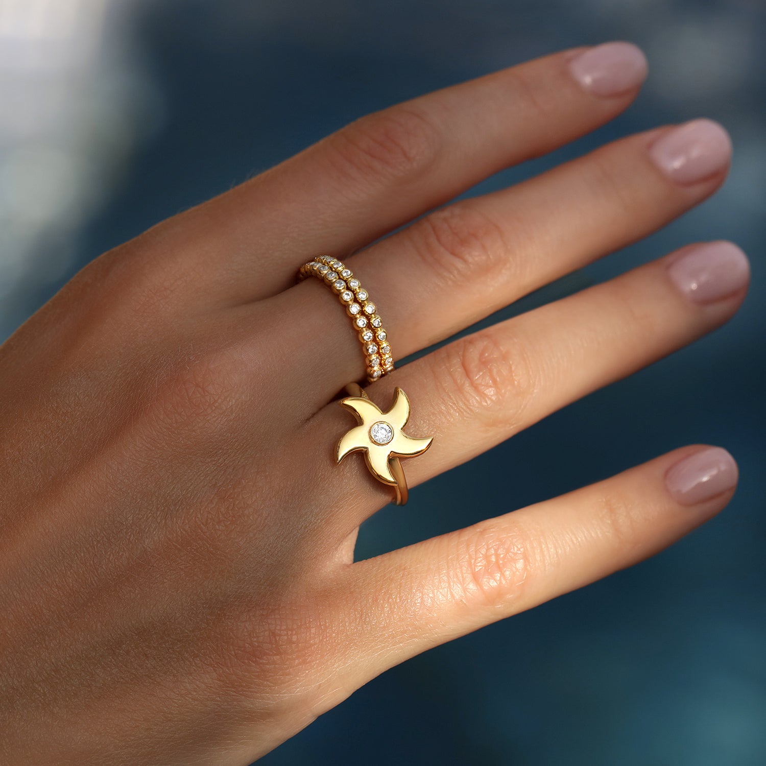 Etoile de Mer Diamond Ring