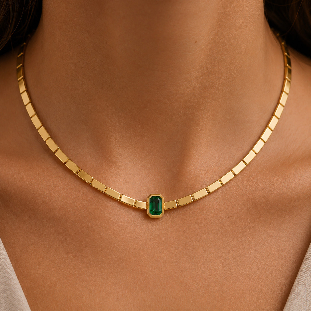 Necklace Chiara Emerald