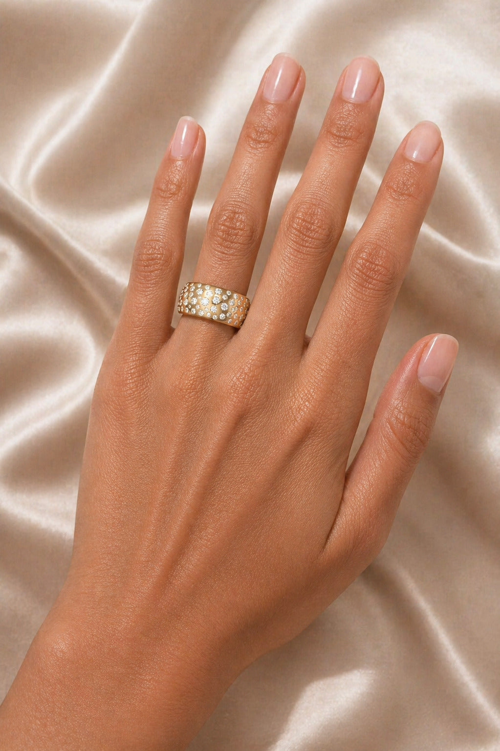 Nuit Étoilée Ring