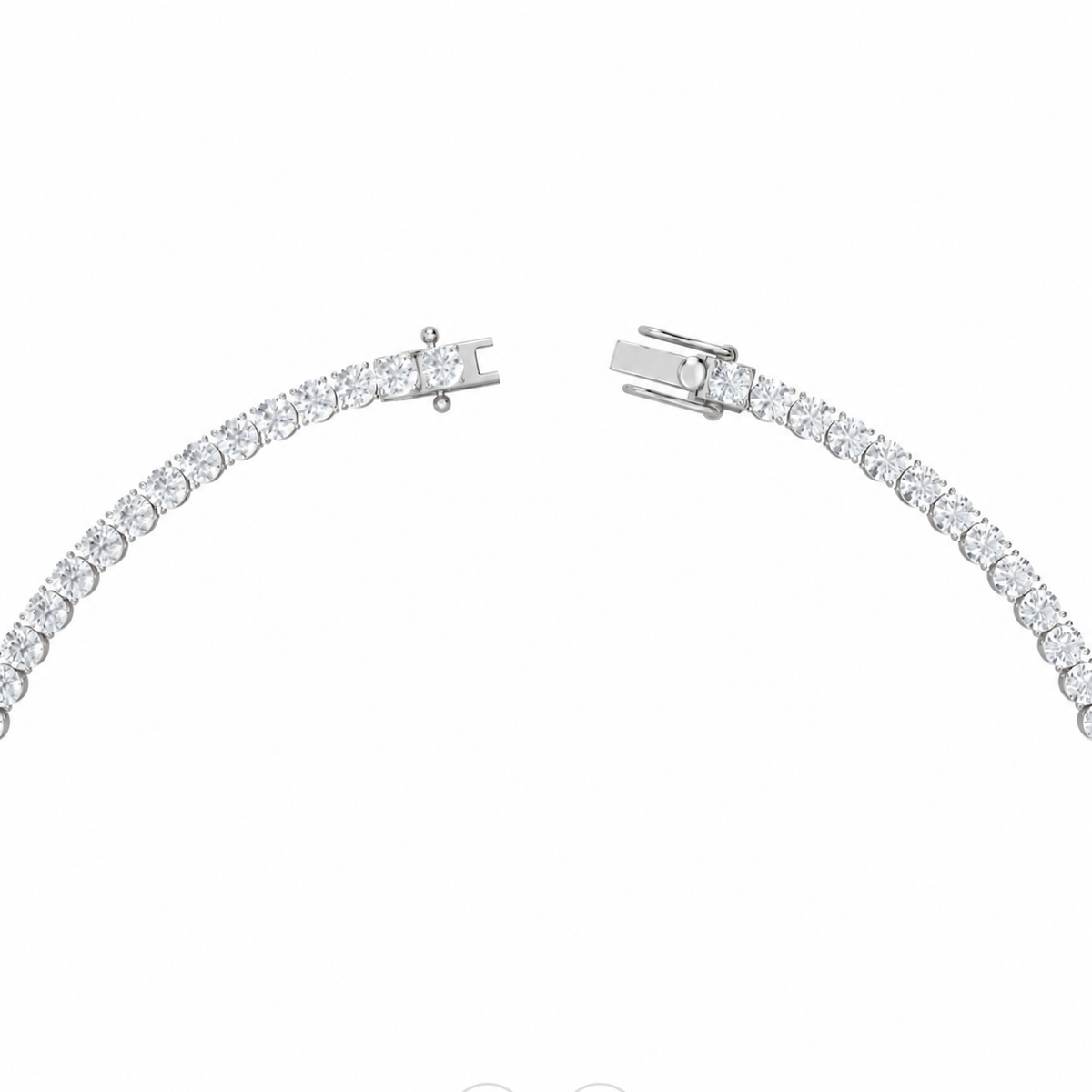 18K white gold clasp on the Regalia tennis choker