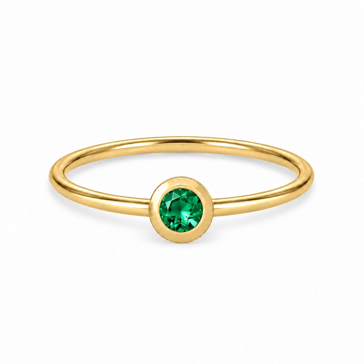 Emerald May birthstone solitaire ring in 18K yellow gold – Aquae Jewels