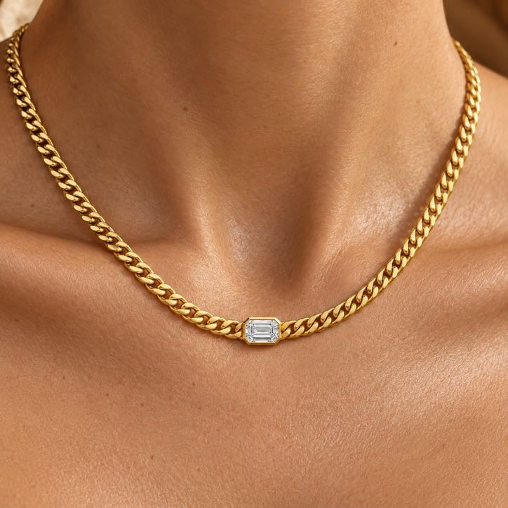 Cuban Chain Choker – Emerald-Cut Solitaire in solid 18K gold