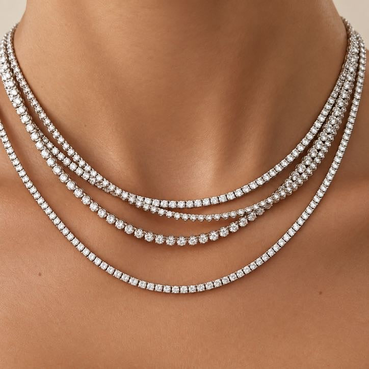 Diamond tennis necklace in 18K gold – Essential, alternate view