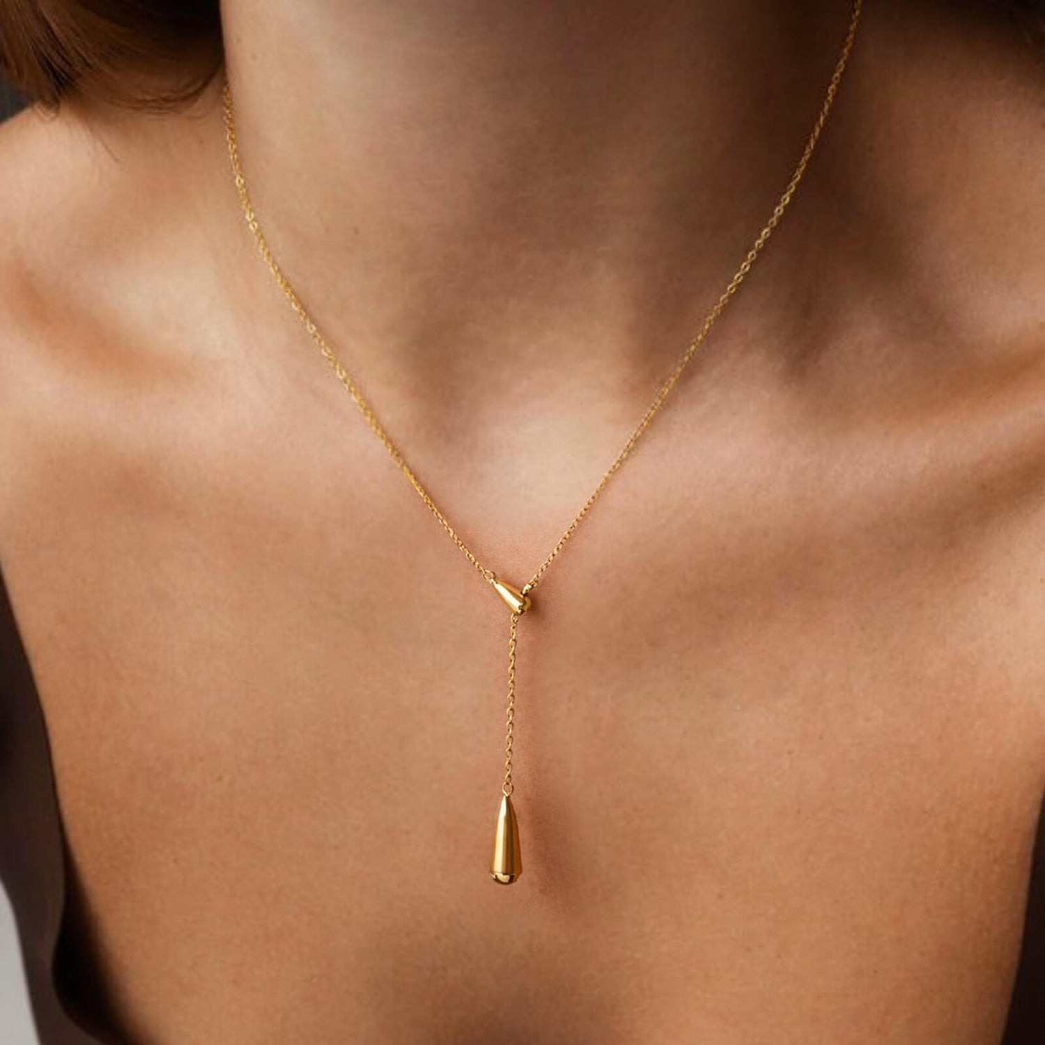 Éclat Line Necklace