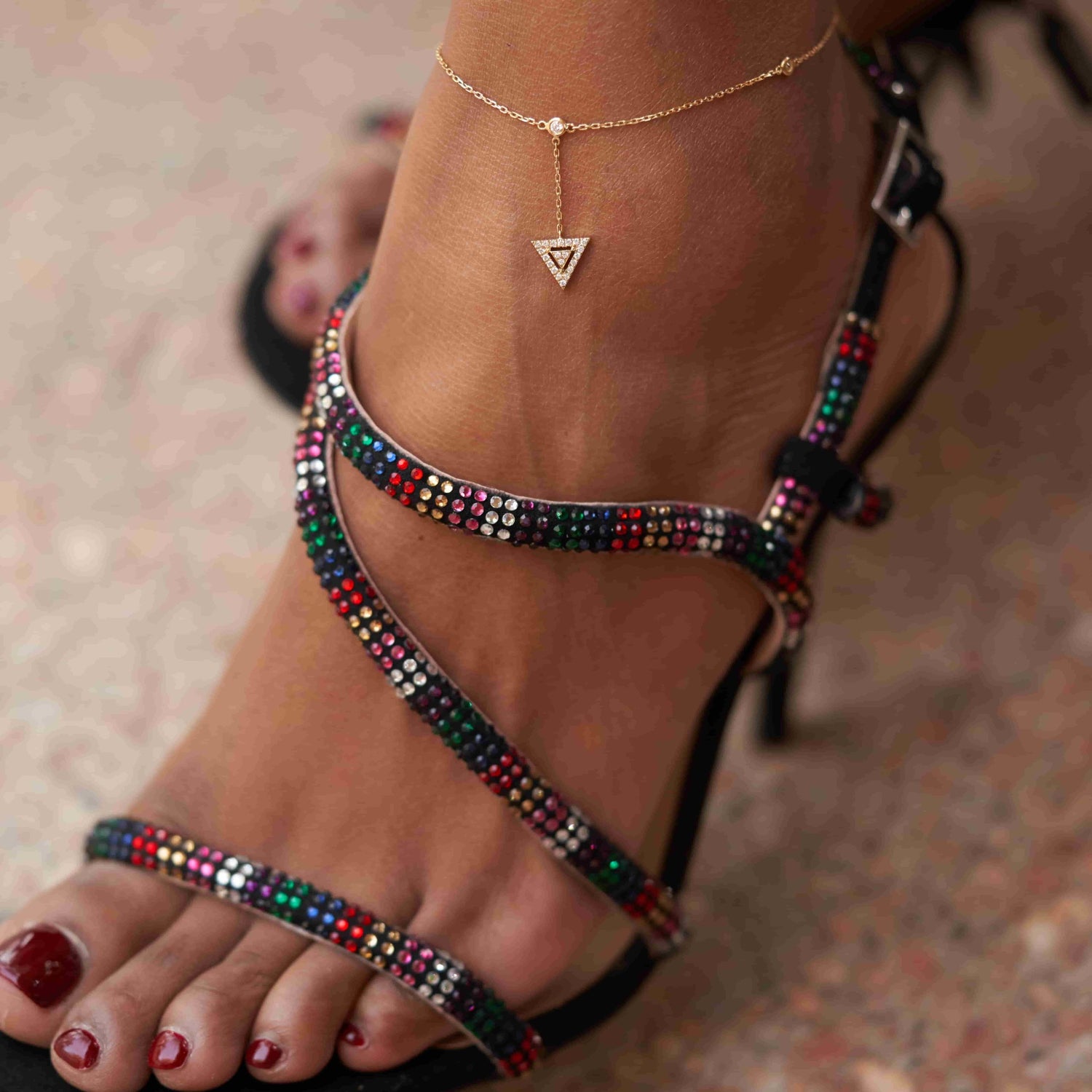 Hanging Triangle Anklet