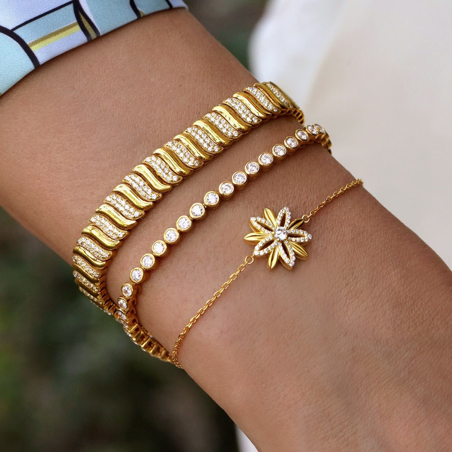 Half Diamond Embroidery Bracelet