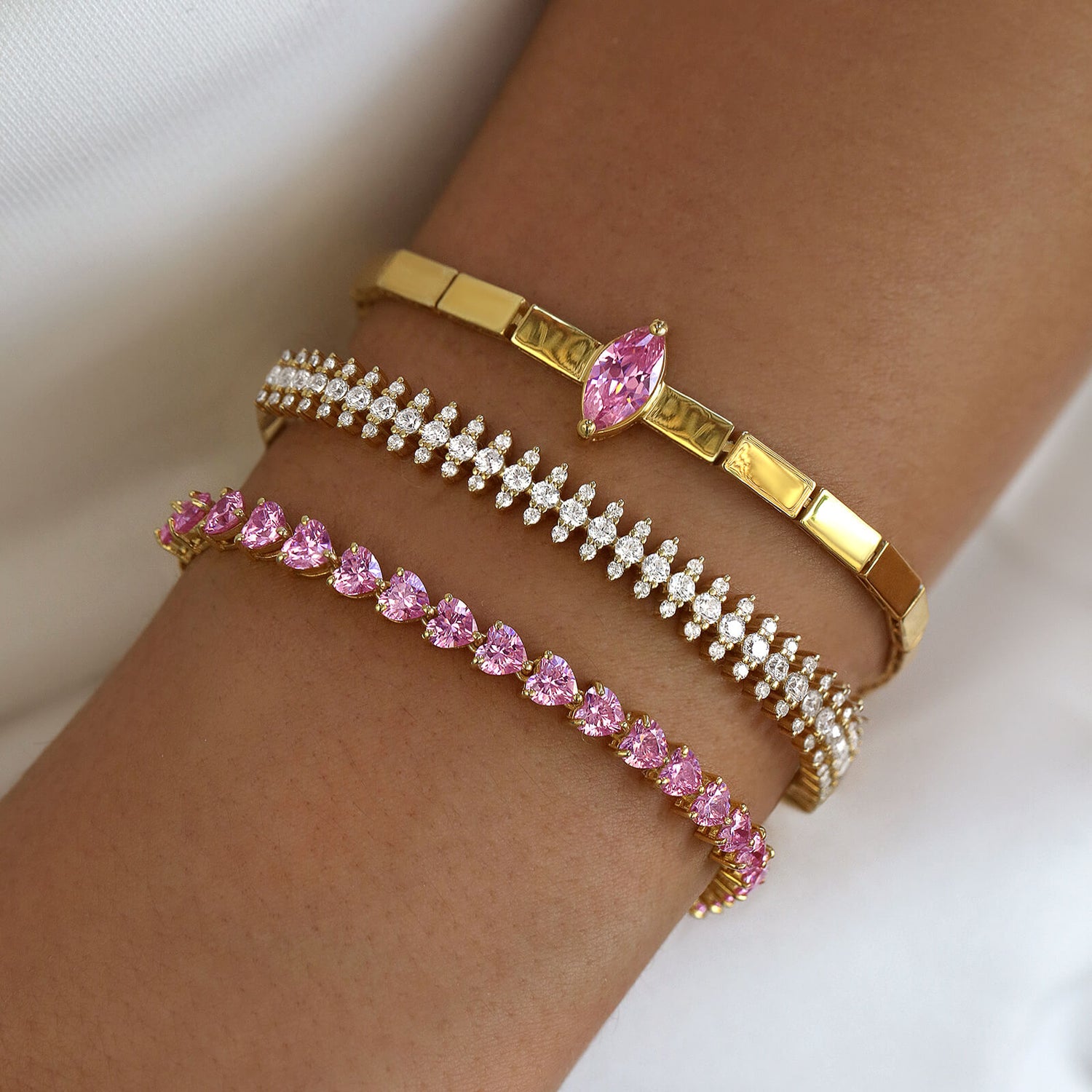 Full Hearts Tennis Bracelet