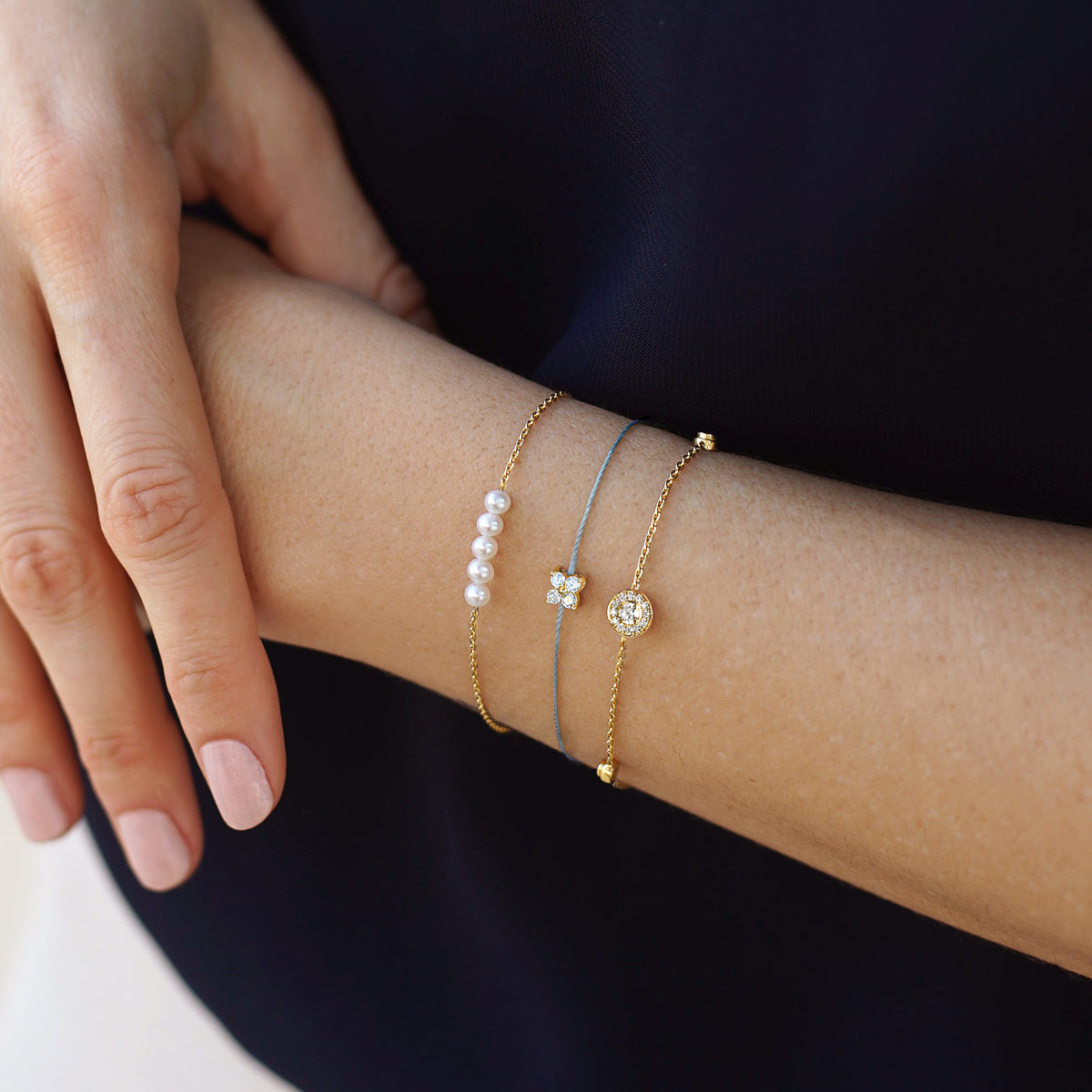 Lily Pearls Bracelet, solid 18K gold, view 2 of 10