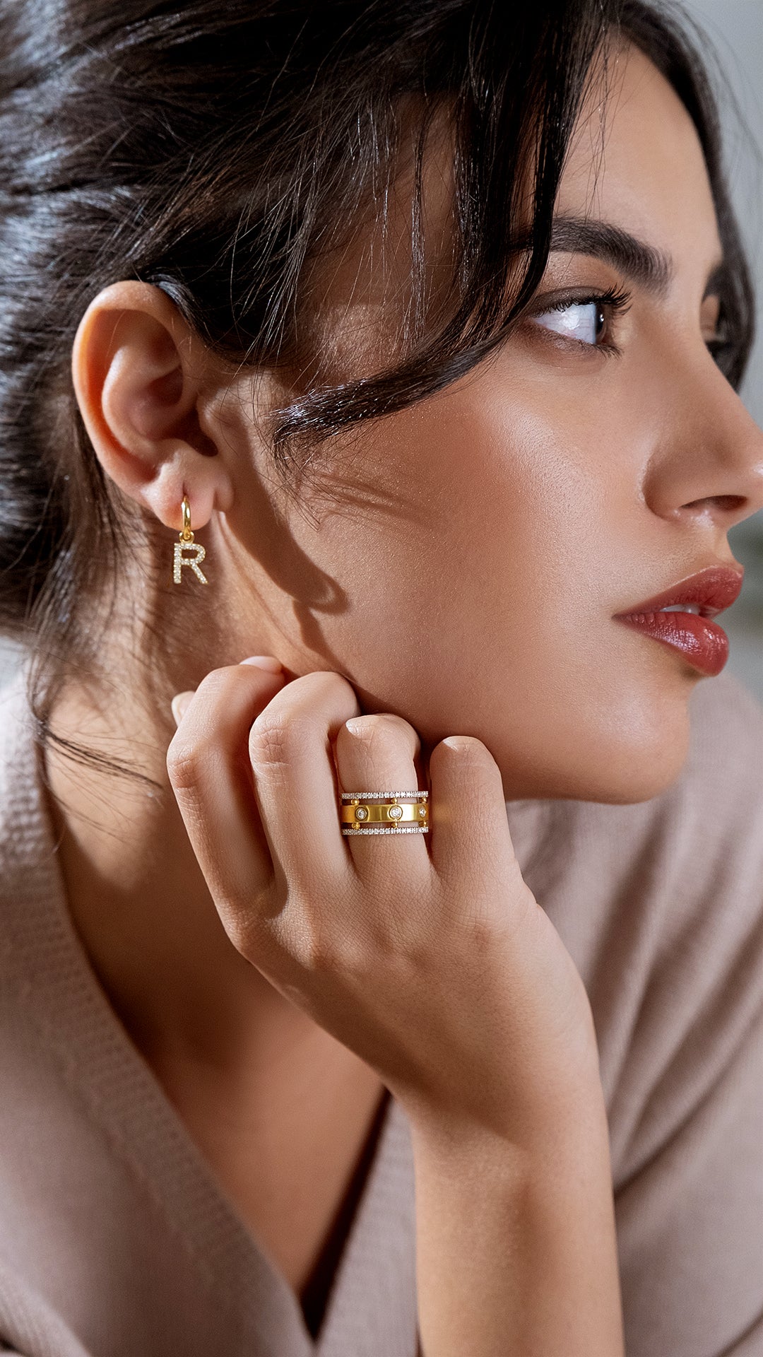 Rich & Bold Queen Ring, solid 18K gold, view 4 of 10