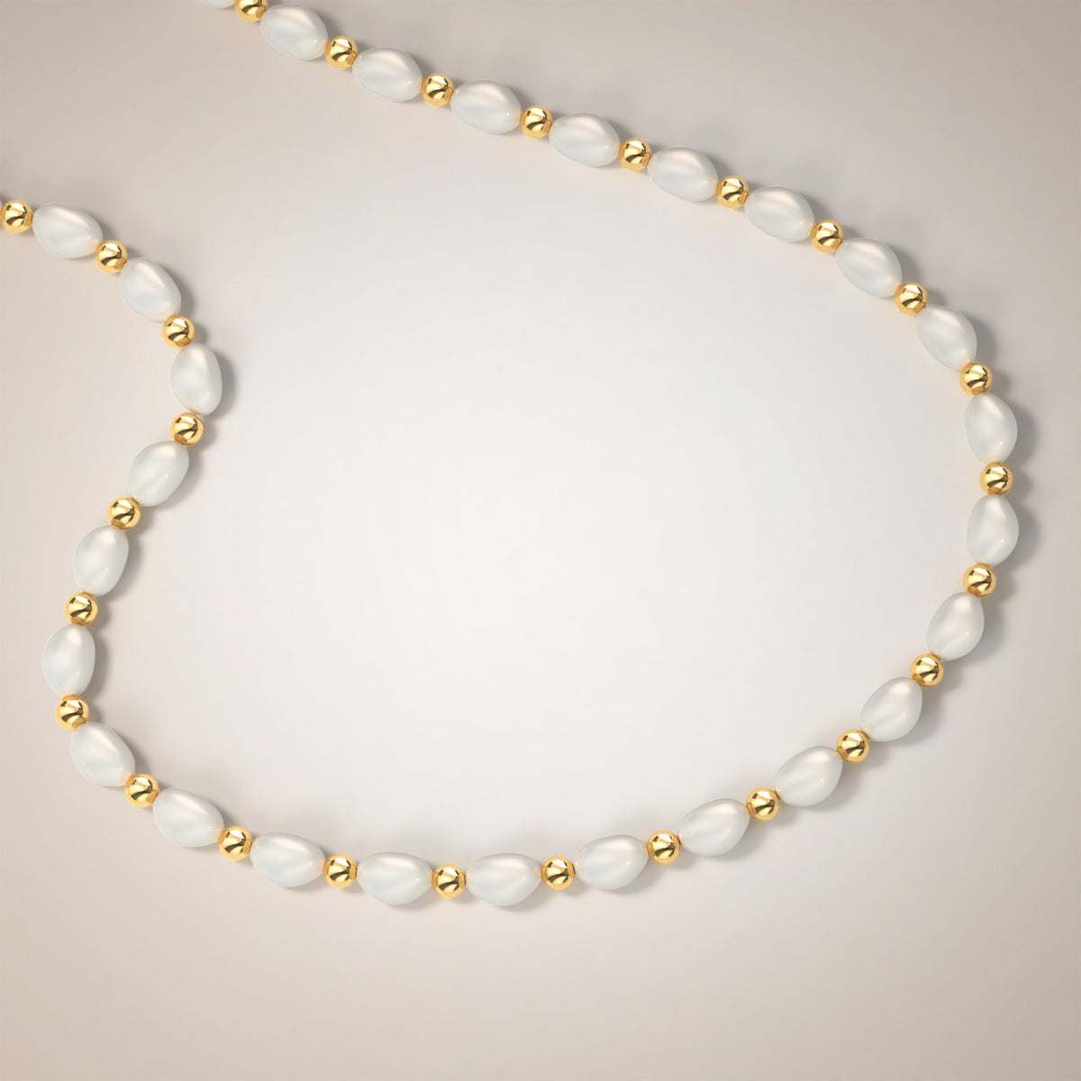 pearl-necklace-with-gold-daphne