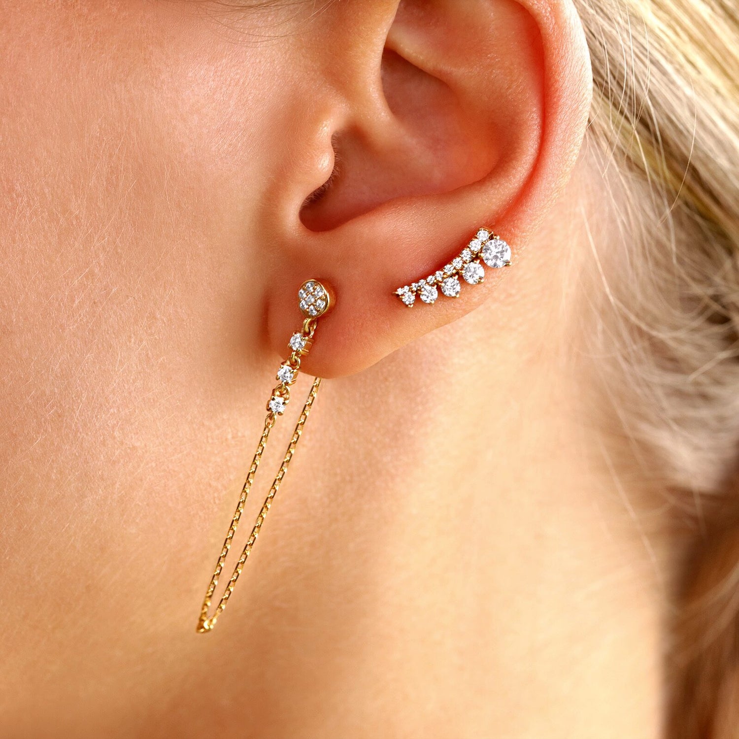 Montes Round Stud Earrings