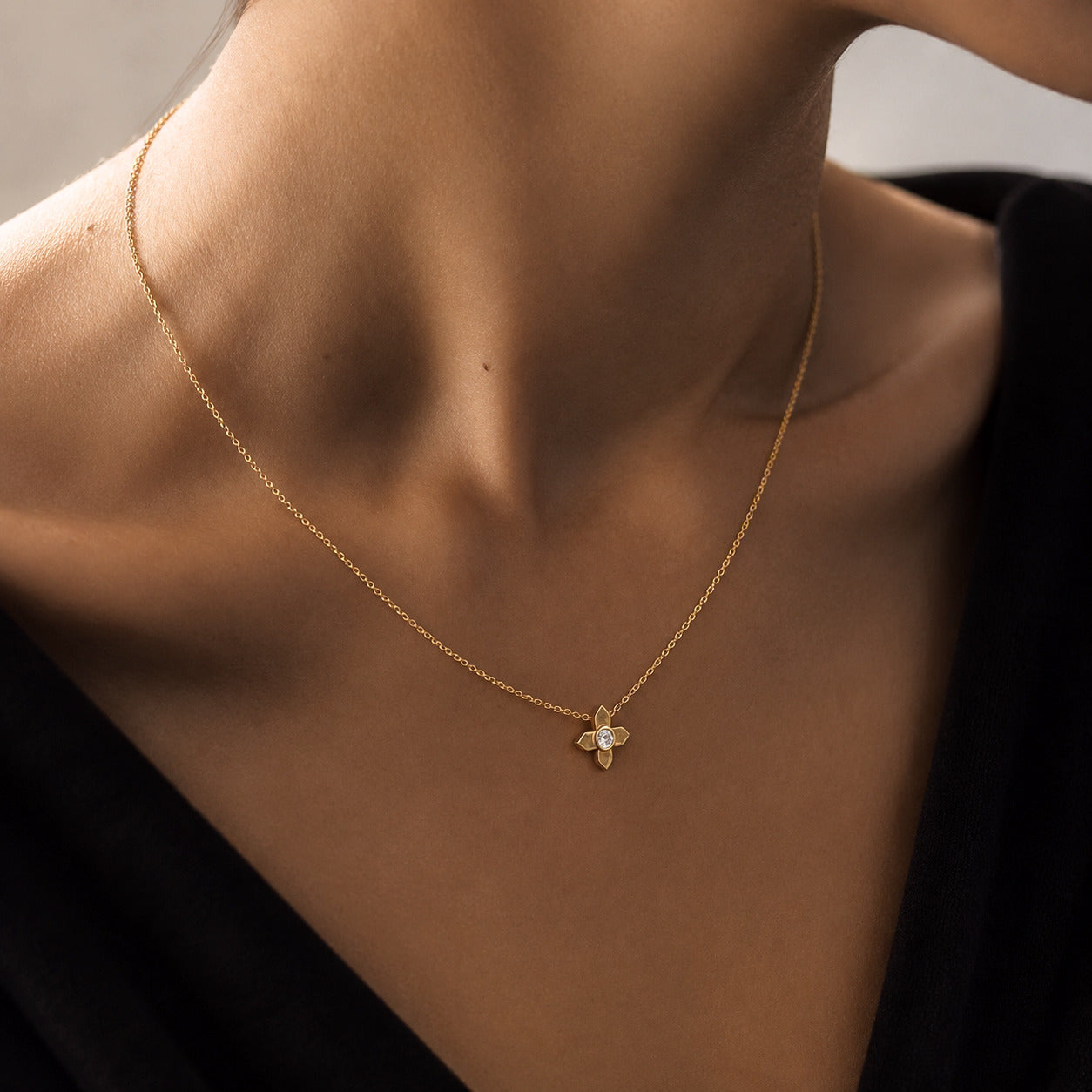 Hera Solitaire Necklace