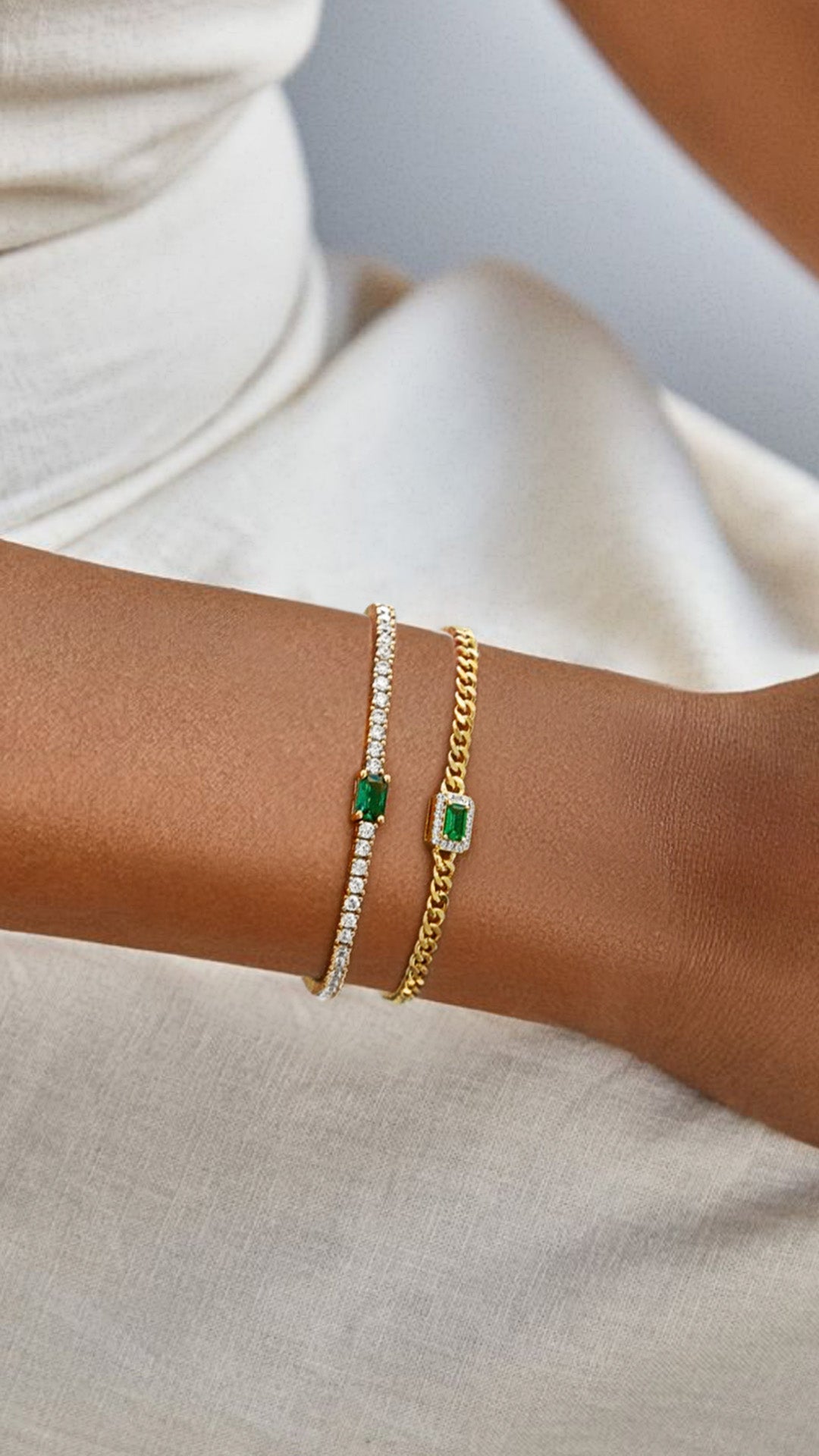 Cleopatra Premium Bracelet, solid 18K gold, view 2 of 13