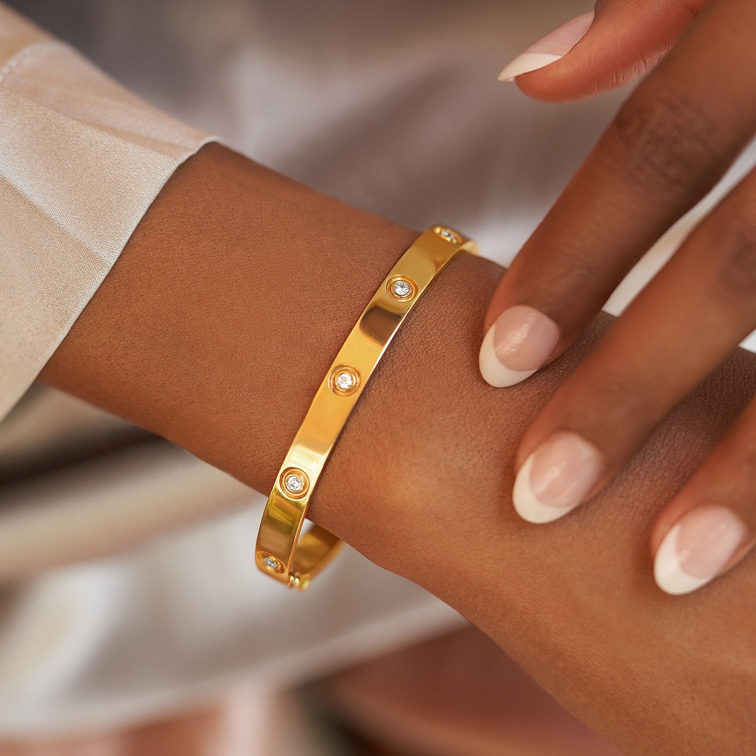 Illusion Bracelet