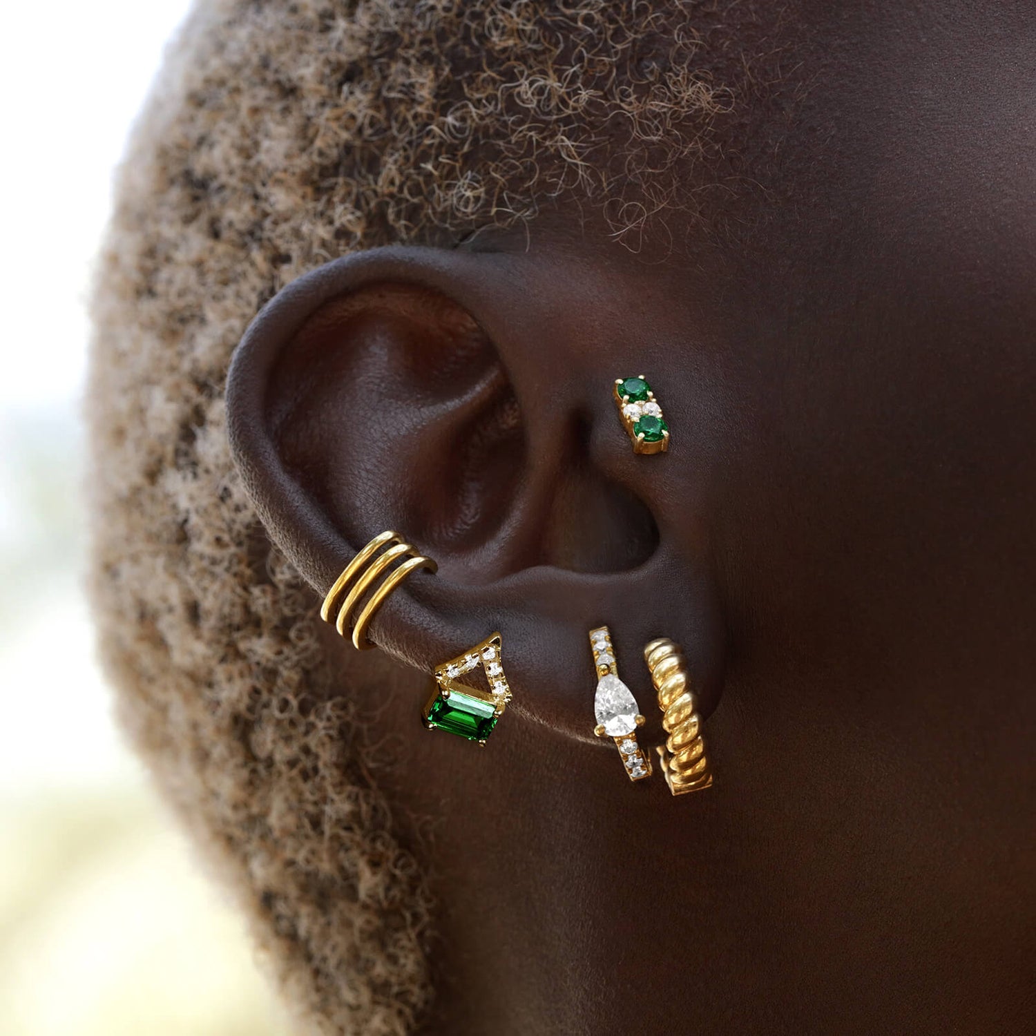 Arch Stud Earrings