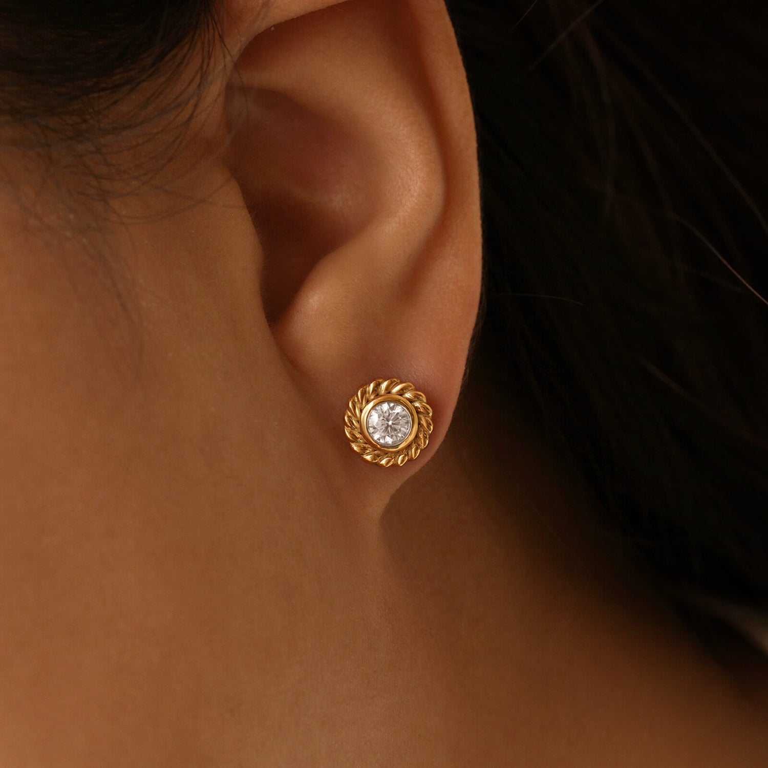 Mila Stud Earrings