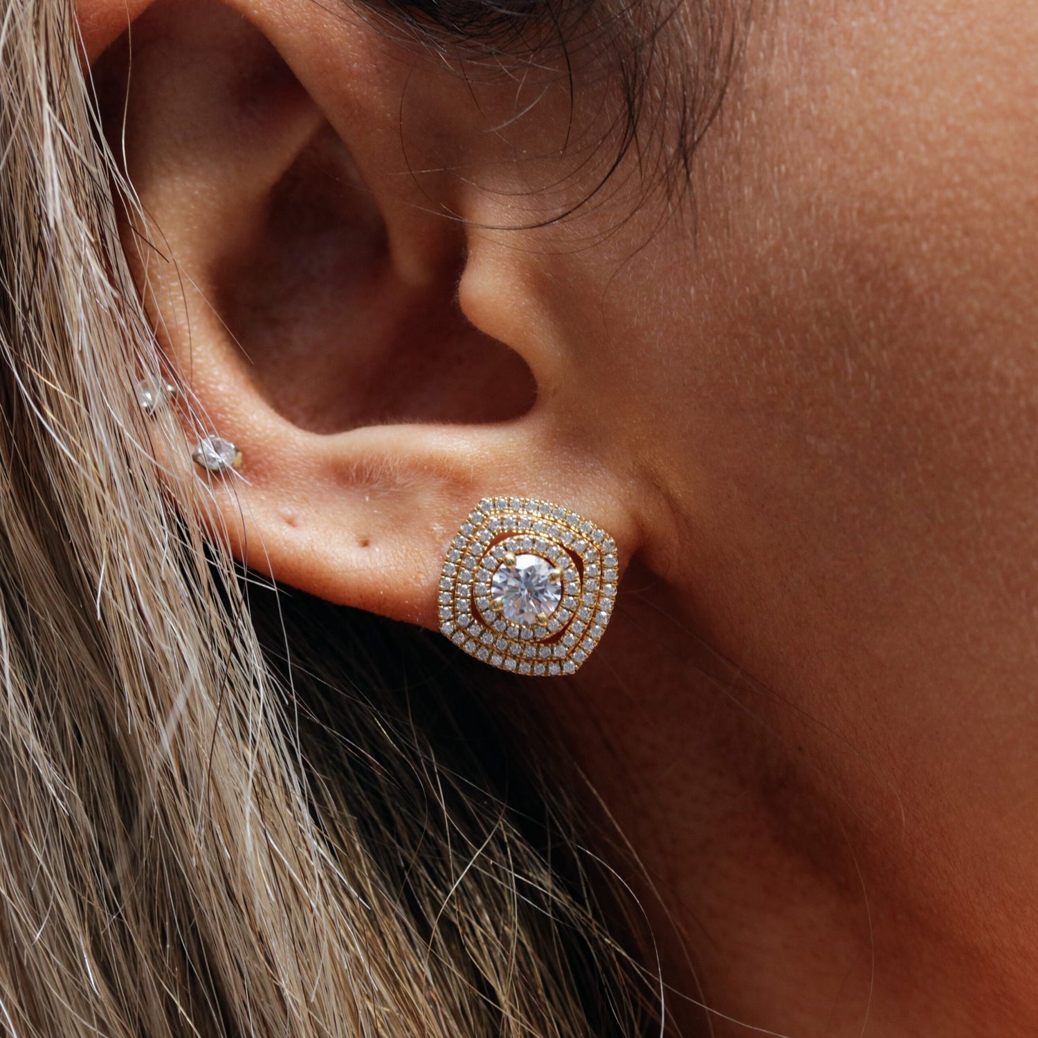 Eva Stud Earrings