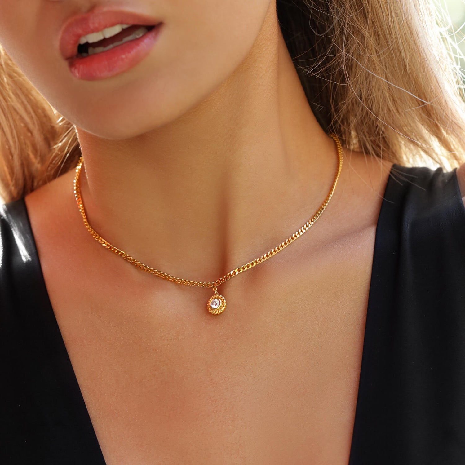 Mila Necklace