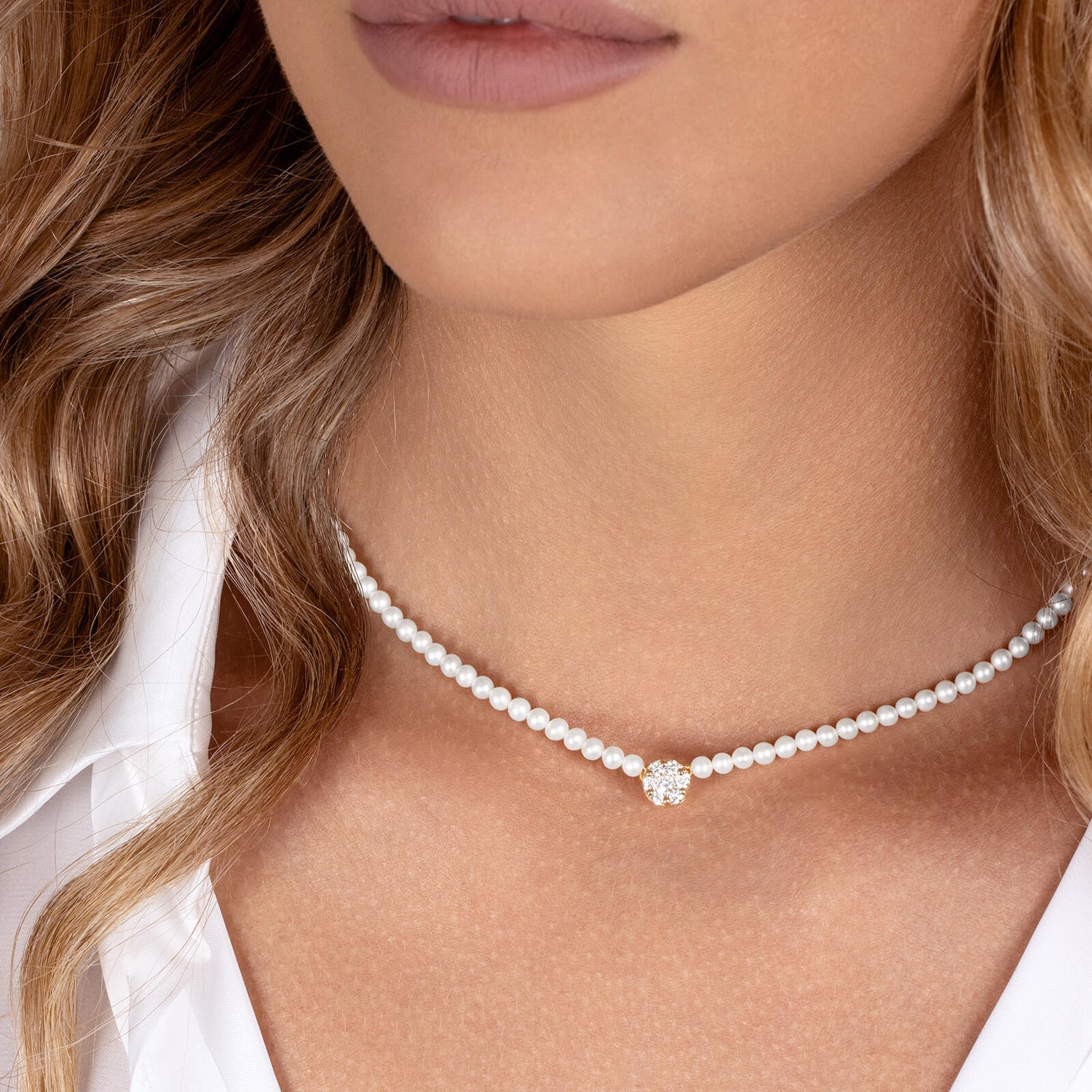 Flower Cluster Pearl Necklace