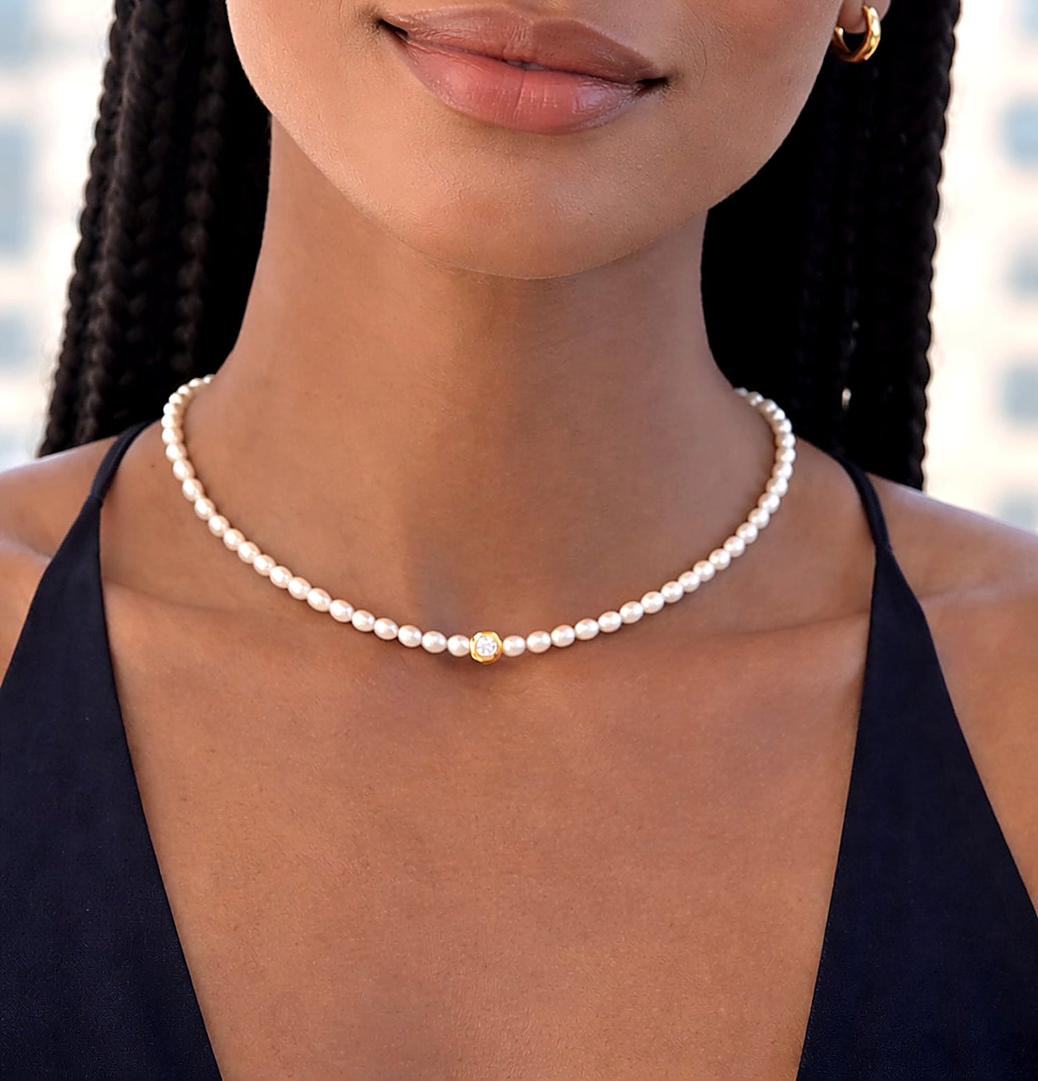 Diamond Solitaire Pearls Necklace