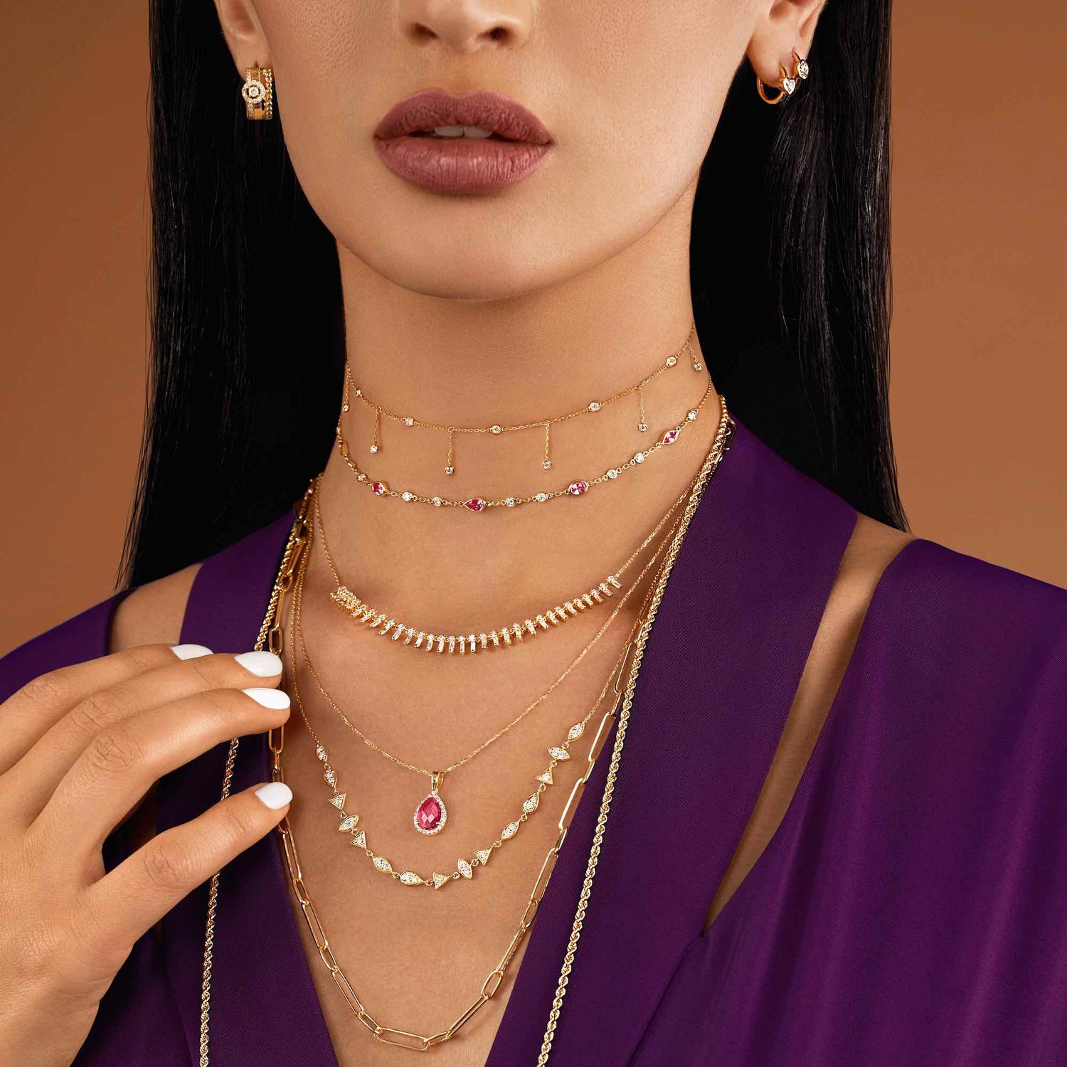 NECKLACE POCAHONTAS 18K GOLD AND DIMONDS