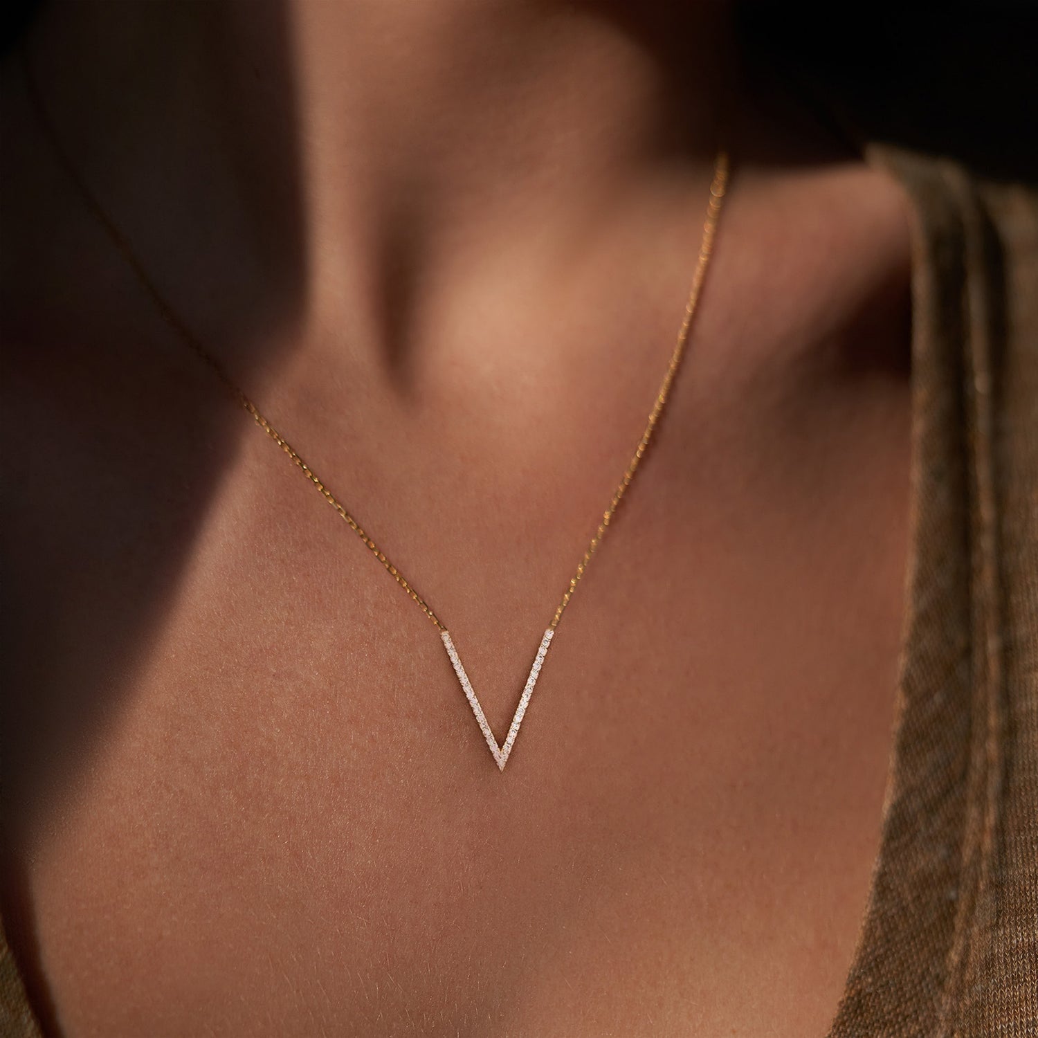 V Necklace