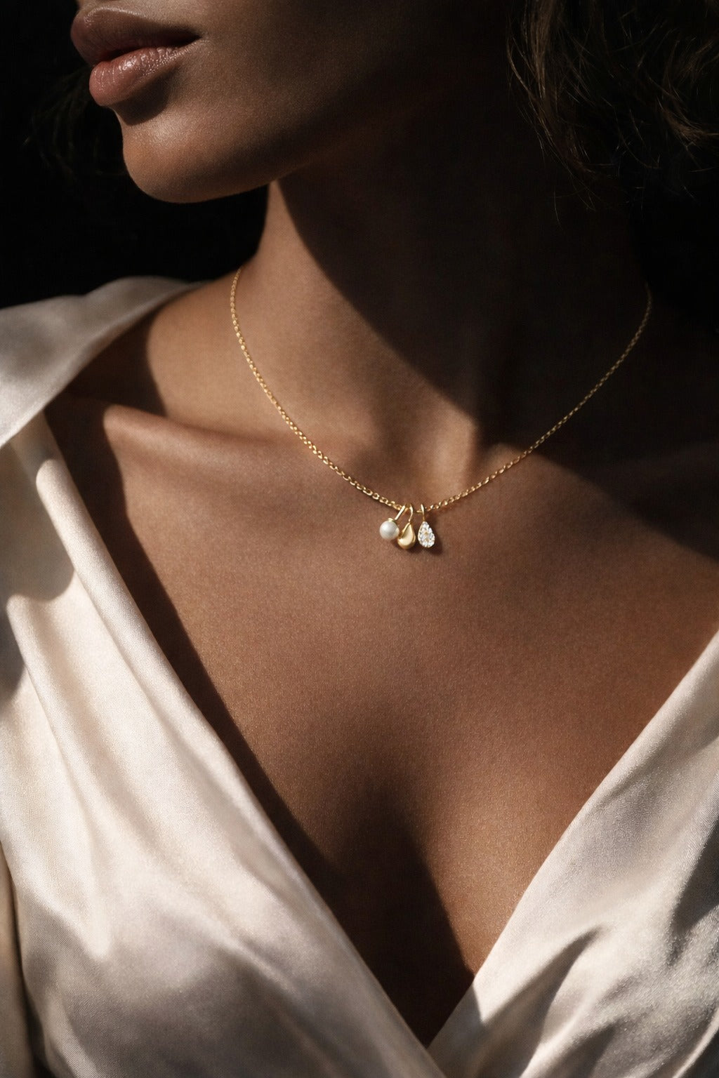 Auré Drop Necklace