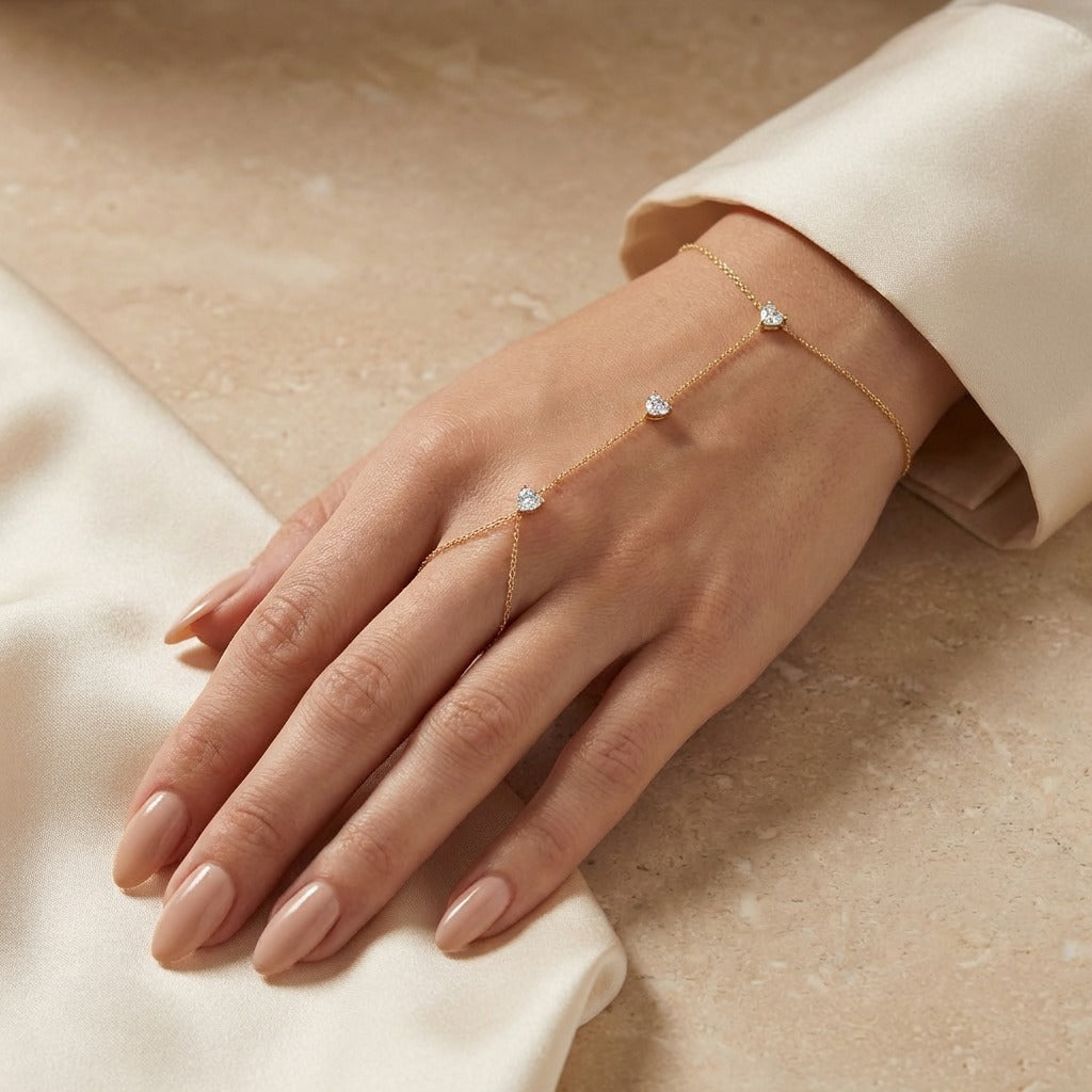 Hand Chain Diamond Heart