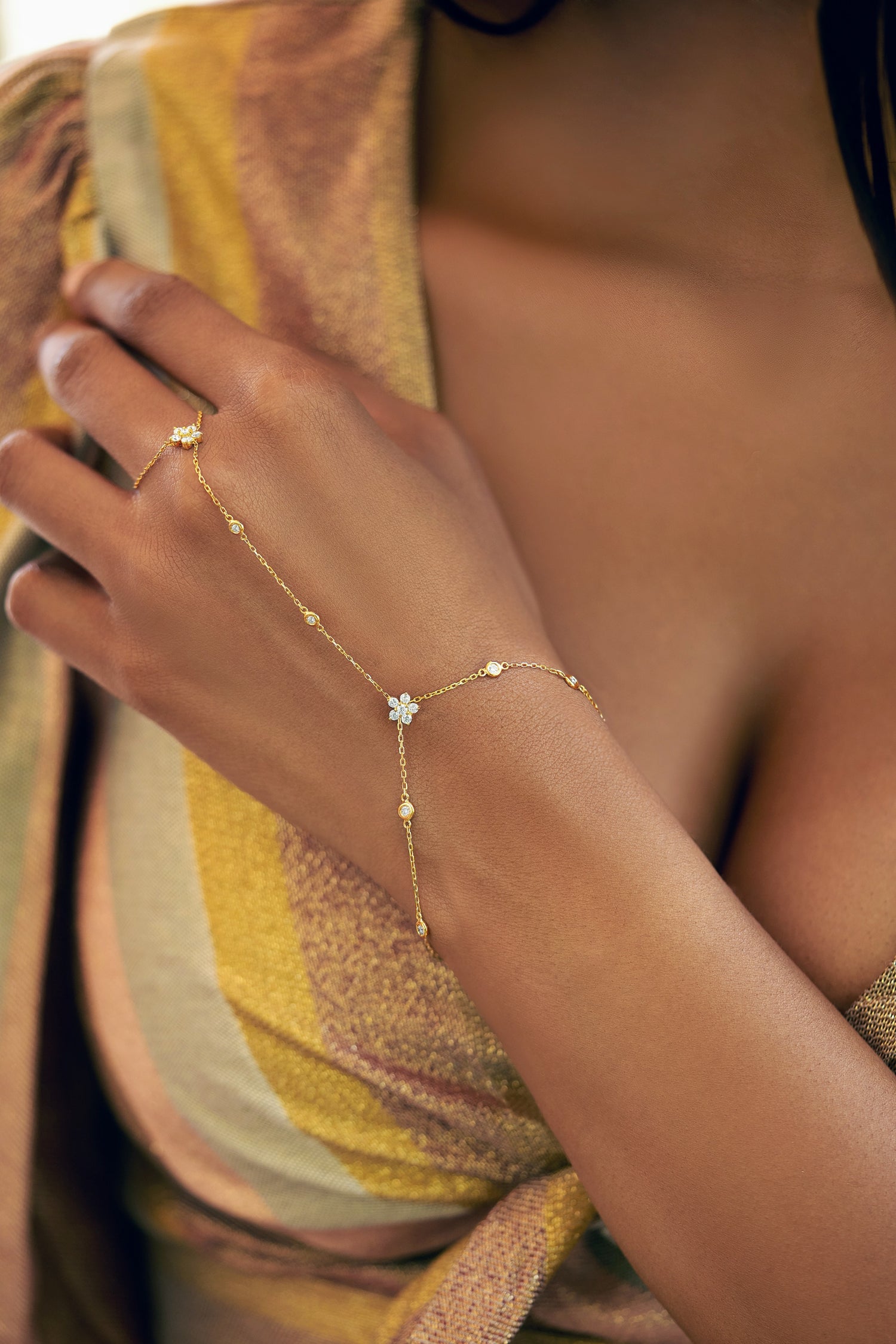Full Fairy Flower Hand Chain