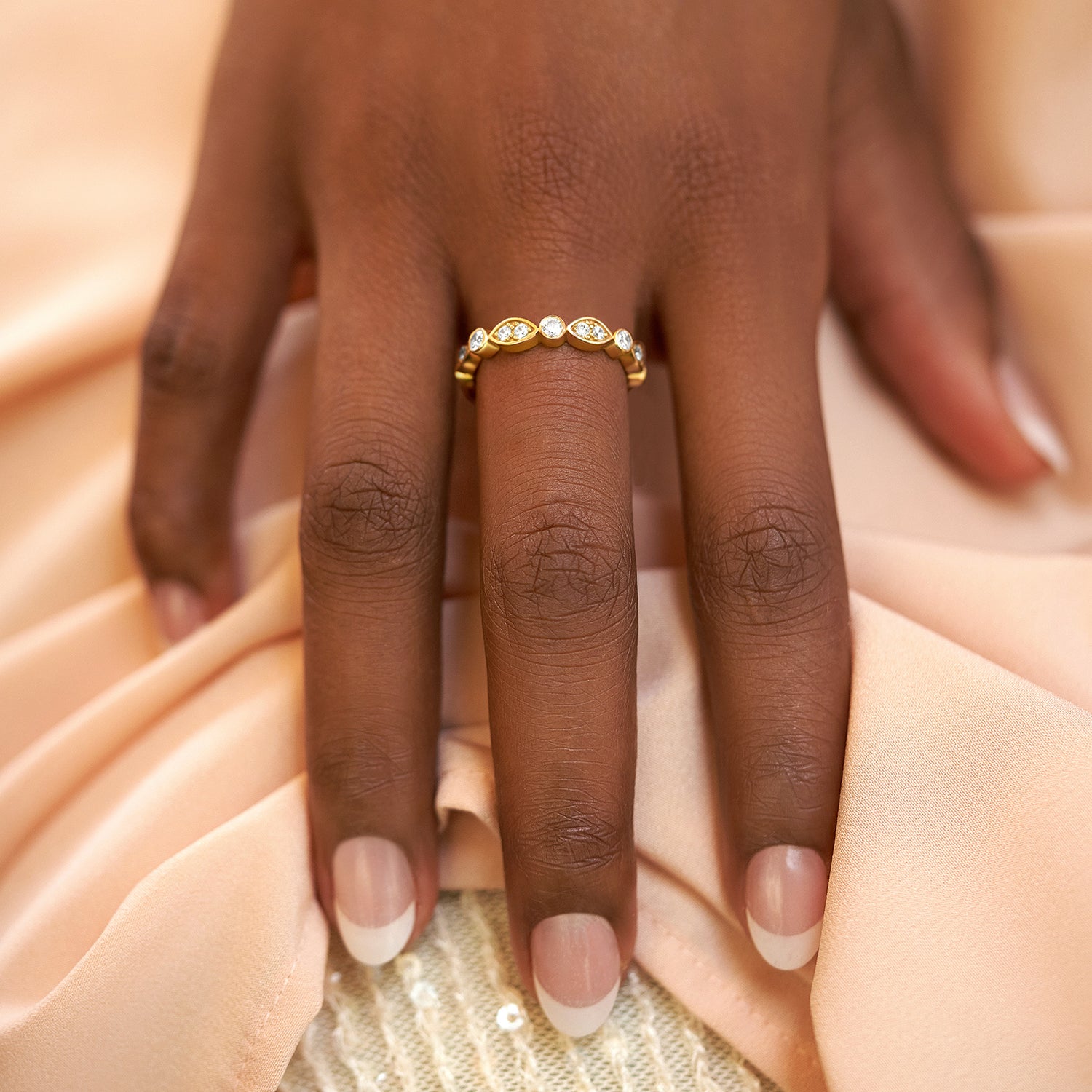Mademoiselle Ring