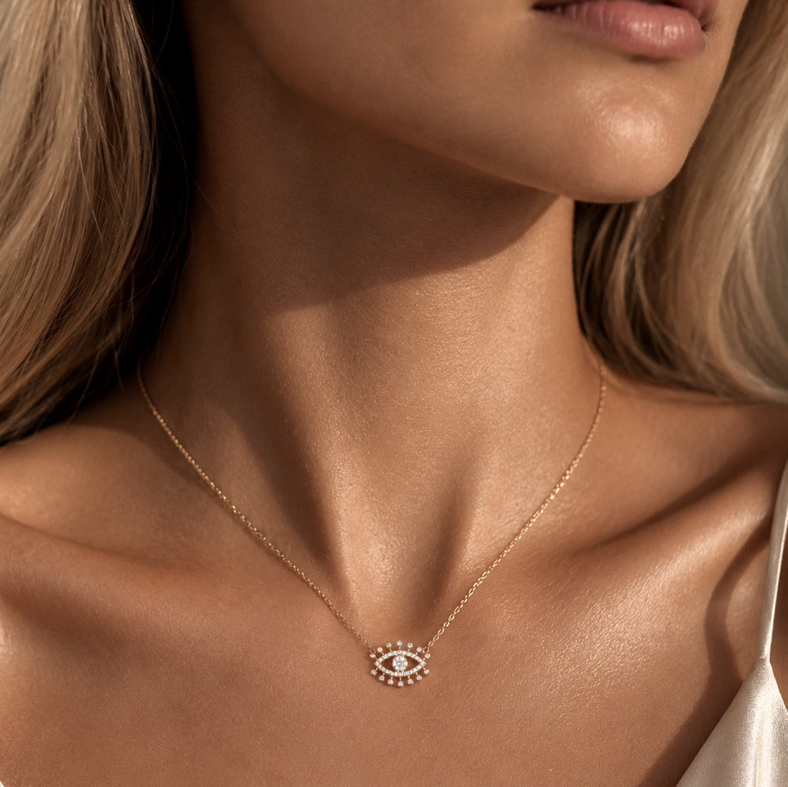 Eye Dubai Necklace