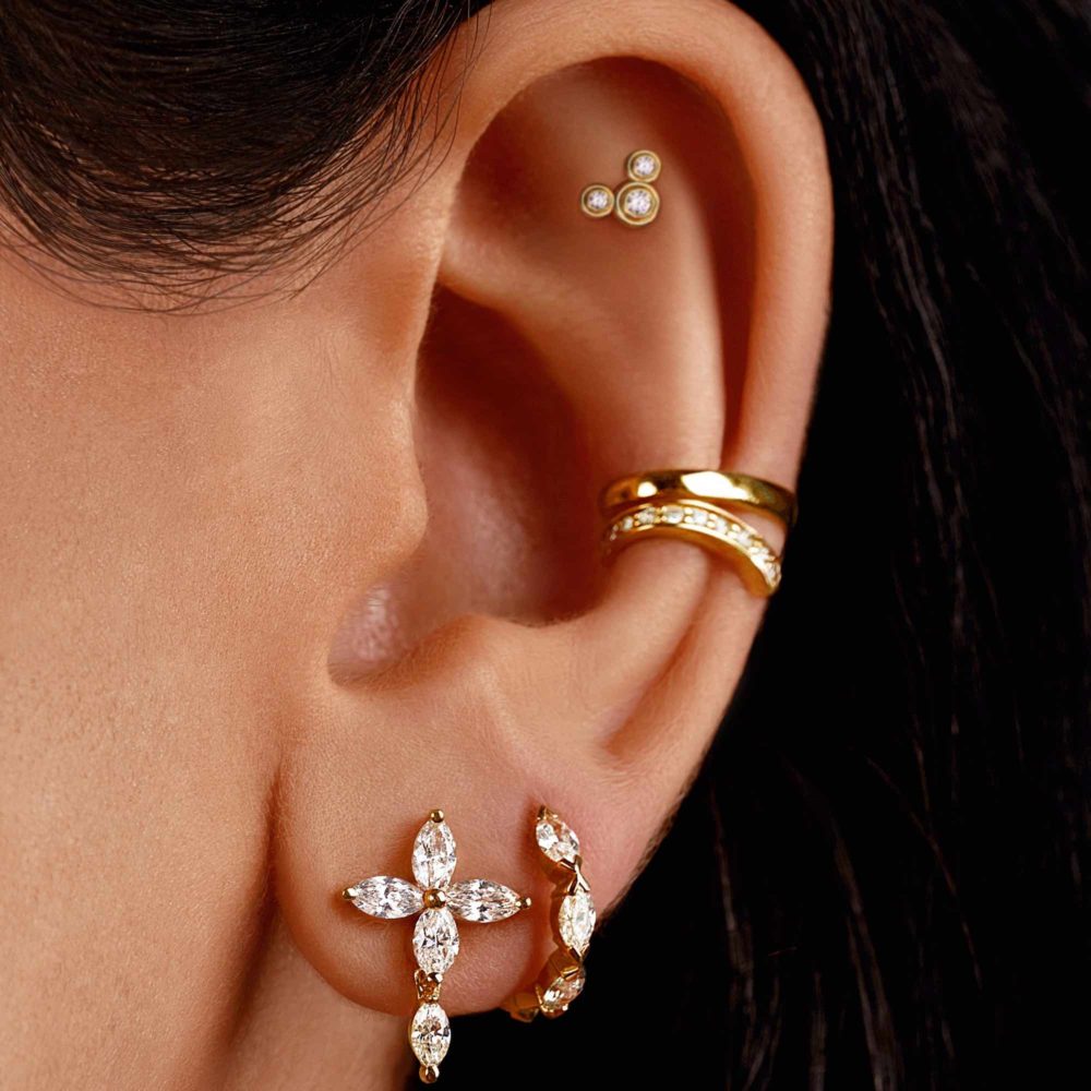 EARRINGS STUD TRILOGY 18K GOLD AND DIAMONDS (SINGLE PIECE)