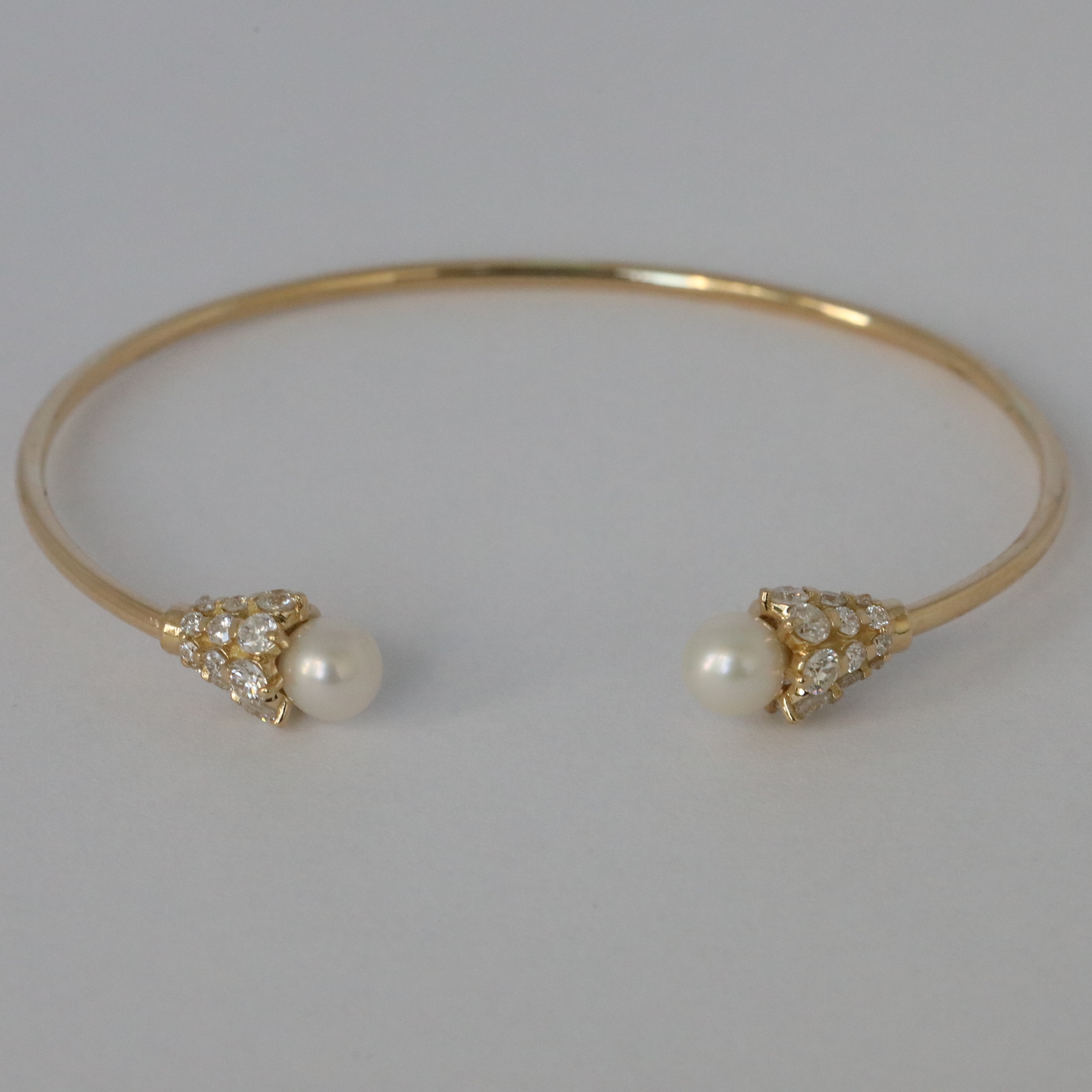 Bangle Ballerina Diamonds, Pearls & 18K Gold - Aquae Jewels