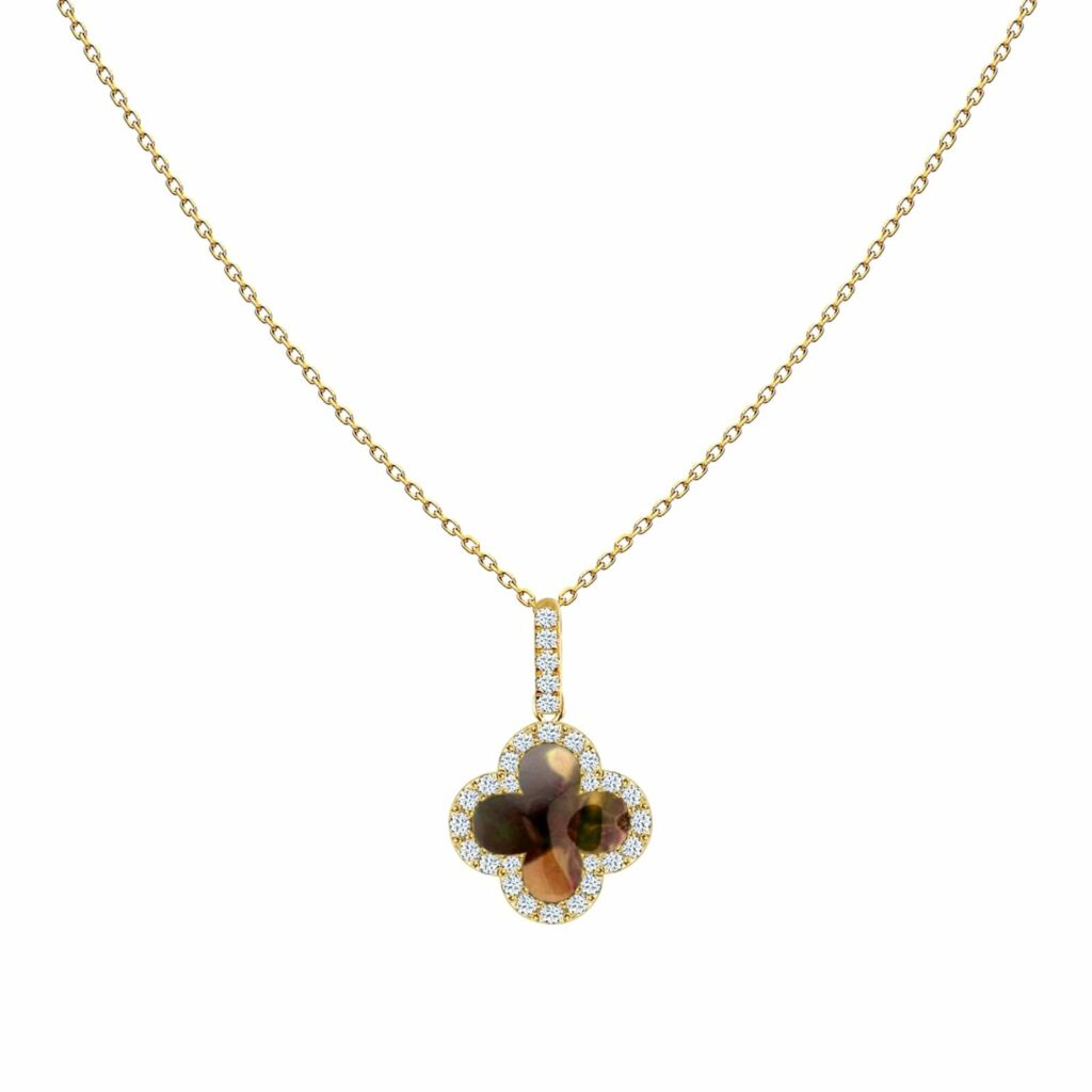 clover-stone-necklace-bellucci