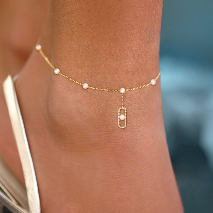 Bracelet de cheville perles Violette, or 18K et diamants