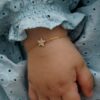 Braccialetto Baby-Star-18K-Oro-e-Diamanti-Lifestyle-2